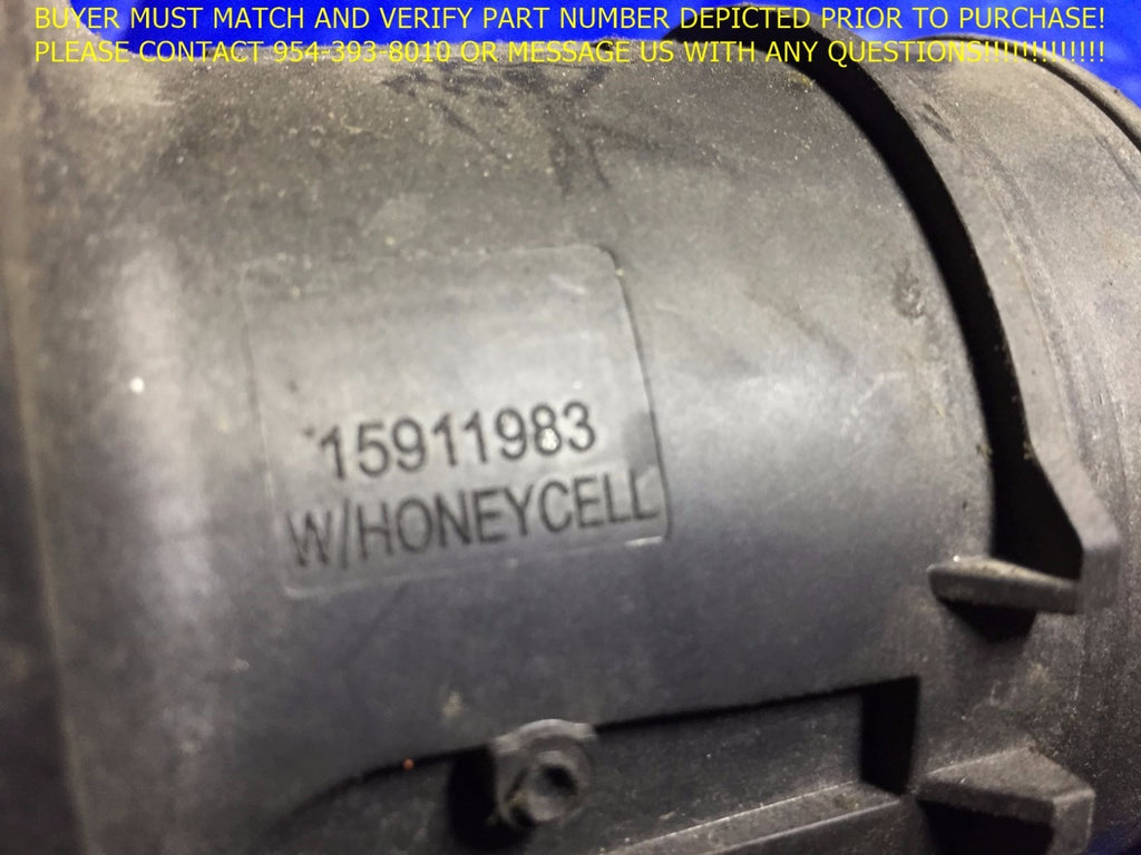 OEM 2009 CHEVROLET IMPALA MASS AIRFLOW METER SENSOR MAF 159119832