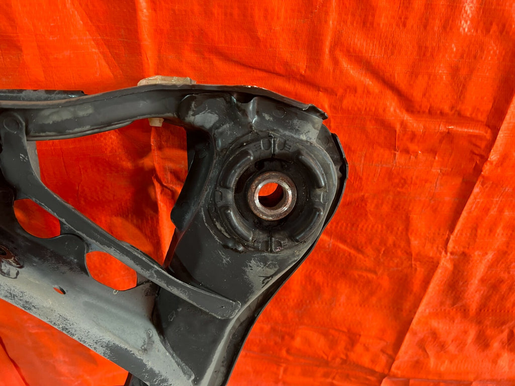04 08 ACURA TL   REAR SUBFRAME CROSSMEMBER K FRAME   OEM FACTORY #873