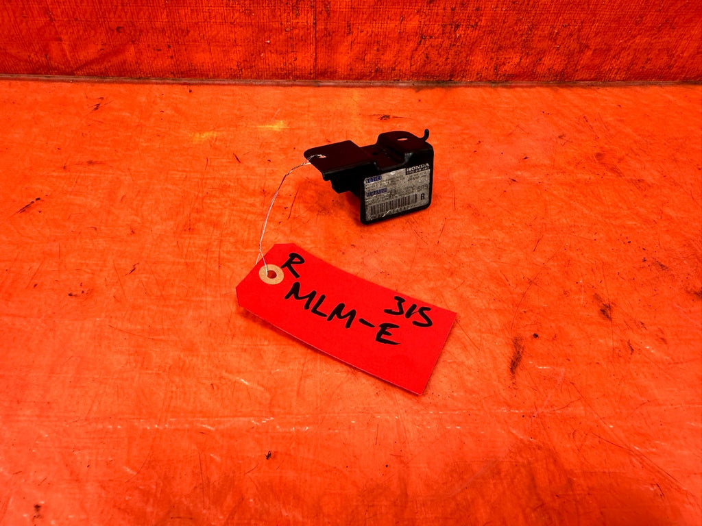 02 04 ACURA RSX   PASSENGER RIGHT FRONT SENSOR   OEM FACTORY #3150