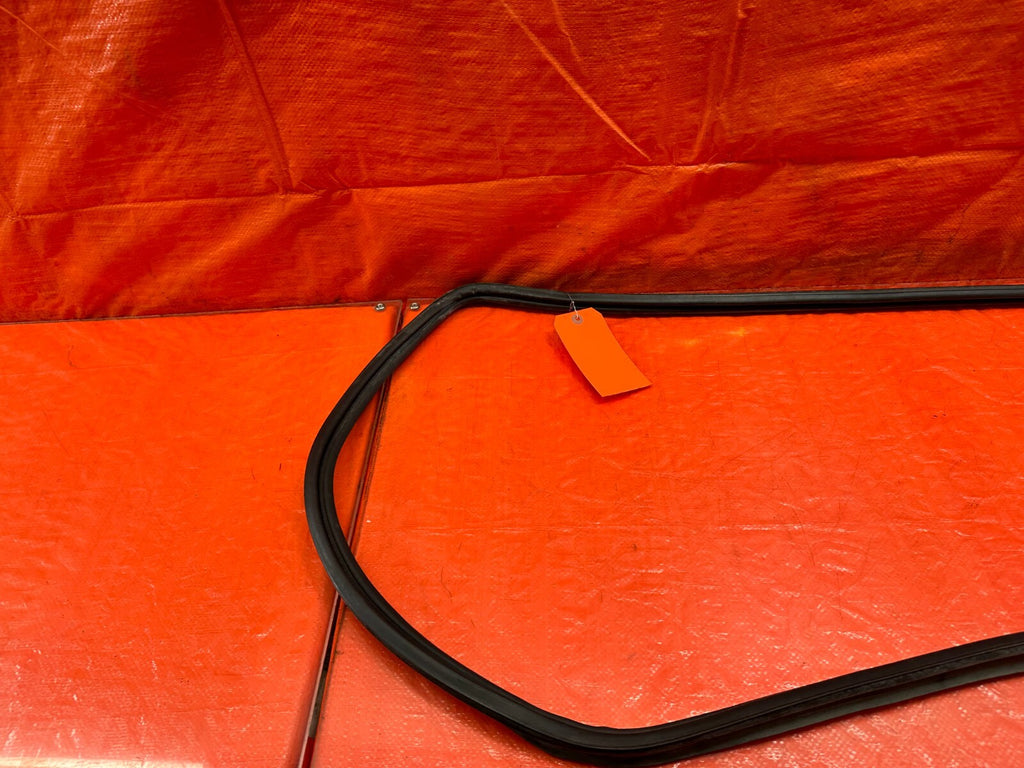 08 12 HONDA ACCORD SEDAN DRIVER LEFT REAR DOOR WEATHER STRIP TRIM SEAL OEM #2396