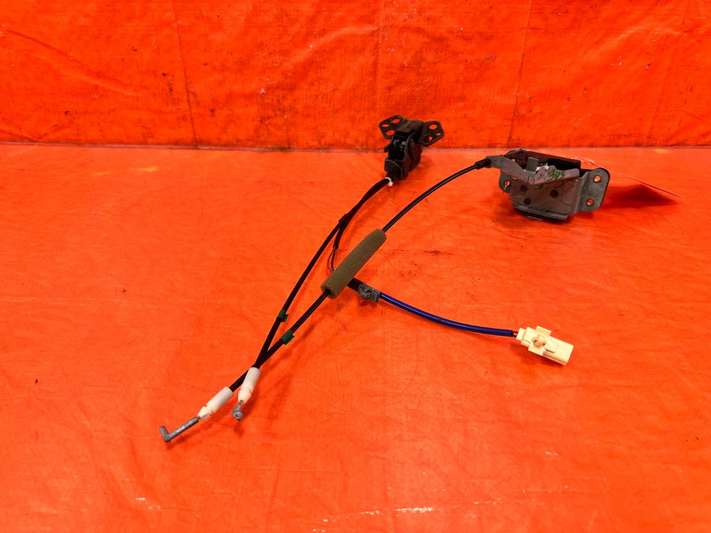 04 11 MAZDA RX8 RX 8   PASSENGER RIGHT REAR DOOR LOCK ACTUATOR LATCH   OEM 3034