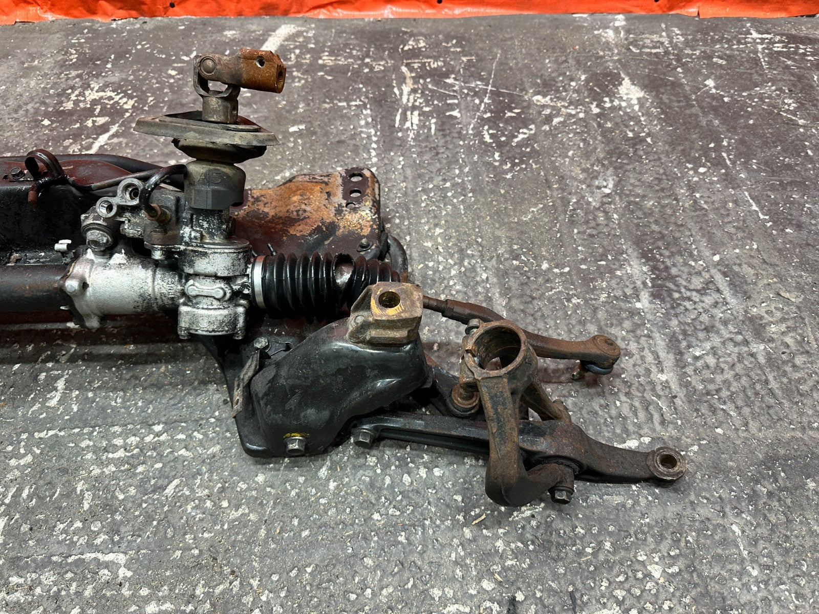 92 95 HONDA CIVIC FRONT SUBFRAME W/ RACK & CONTROL ARMS EKK2 K SWAP OEM #33313