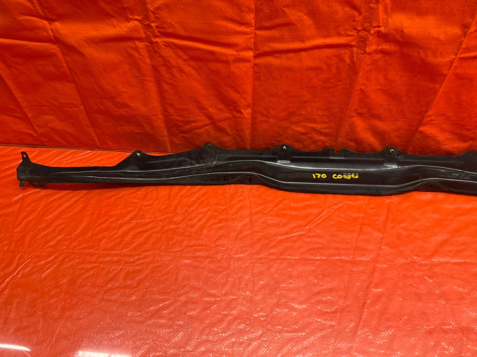 15 21 SUBARU WRX & STI   WIPER COWL BEAM REAR SEAL   OEM FACTORY #17010