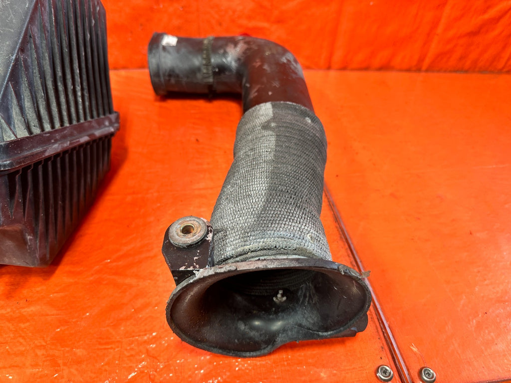 09 11 MAZDA RX8 RX 8   FACTORY INTAKE SYSTEM AIR BOX W/ ALL ARMS   OEM #30316