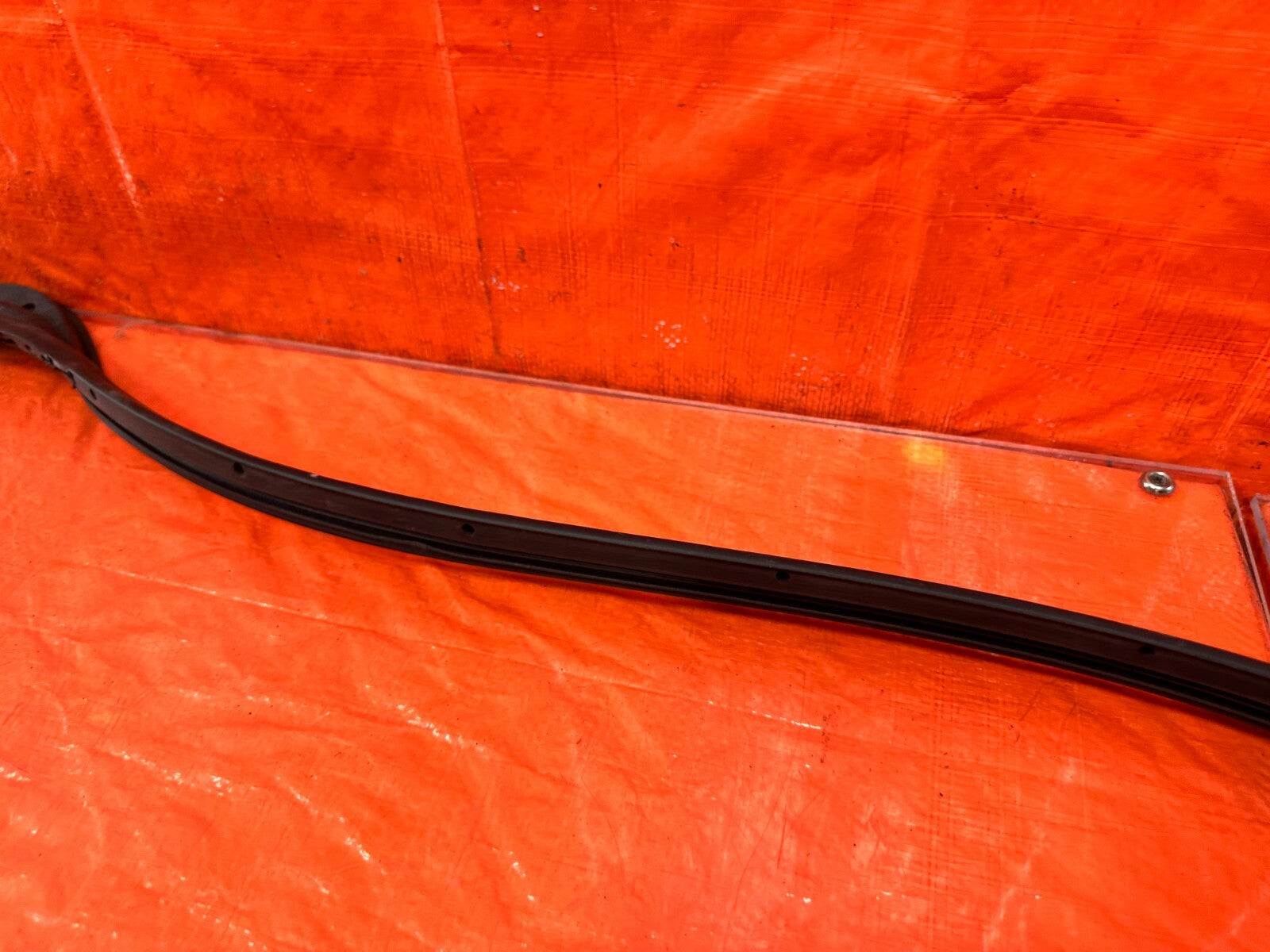04 08 ACURA TSX   LEFT REAR   DOOR TO CHASSIS WEATHER STRIP OPEN TRIM OEM #2917