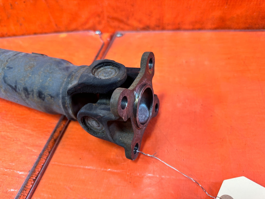 08 15 INFINITI G37 & Q60   6 SPEED MANUAL   DRIVESHAFT DRIVE SHAFT    OEM #3285