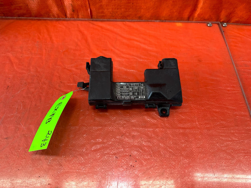 88 89 HONDA CRX   EXTERIOR ENGINE BAY UNDER HOOD   FUSE BOX PANEL   OEM #2435