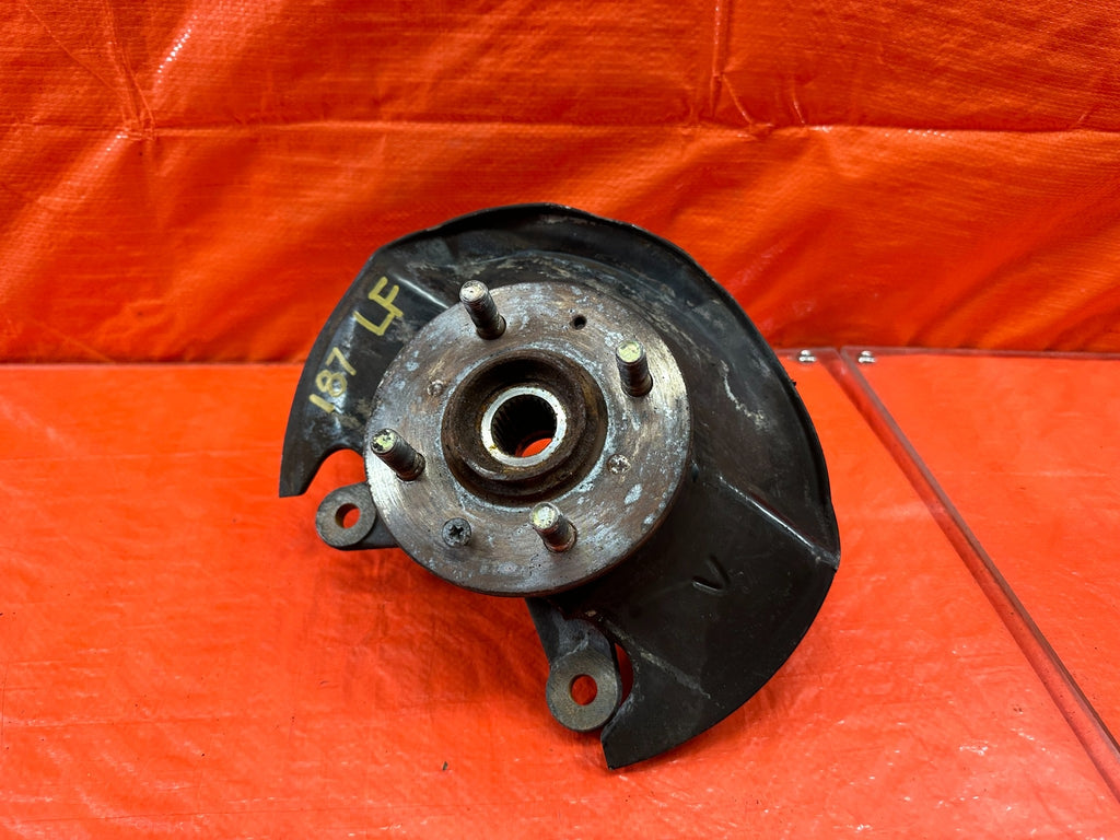 02 03 HONDA CIVIC SI EP3   DRIVER LEFT FRONT SPINDLE KNUCKLE HUB   OEM #1870