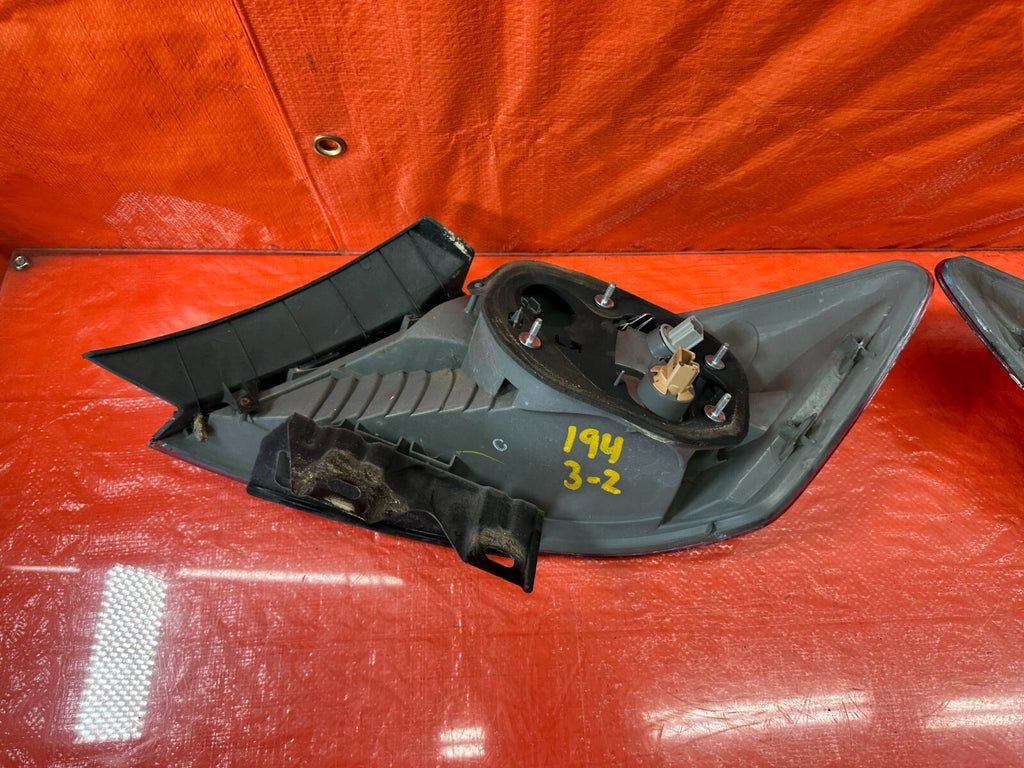 09 11 HONDA CIVIC SI 2D   TAIL LIGHTS LEFT AND RIGHT TAIL LIGHT LAMP SET OEM 19419