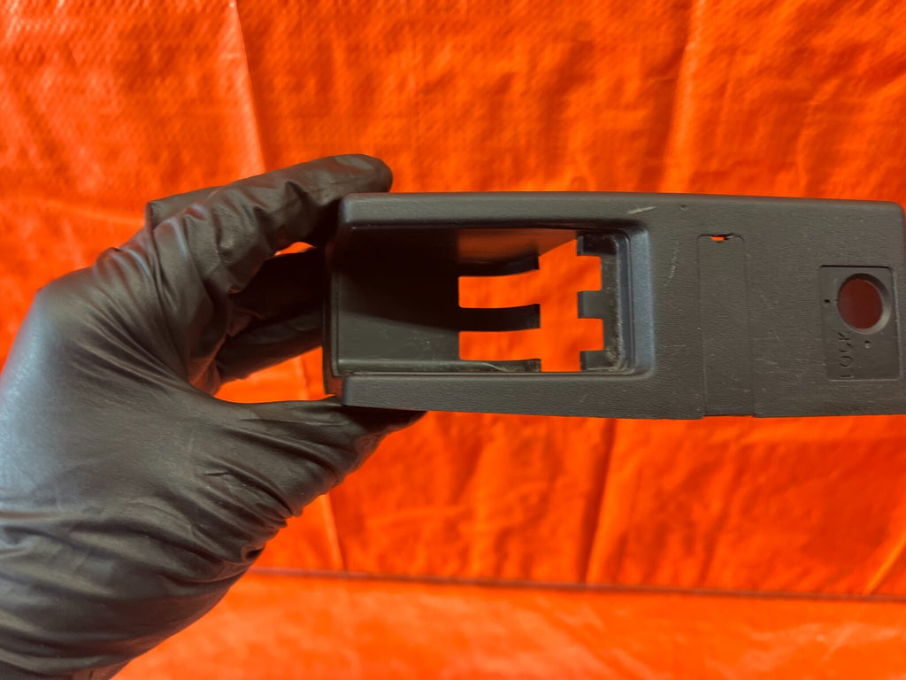 92 01 HONDA PRELUDE   FUEL AND TRUNK RELEASE LEVER TRIM PLASTIC HOUSING OEM #1415