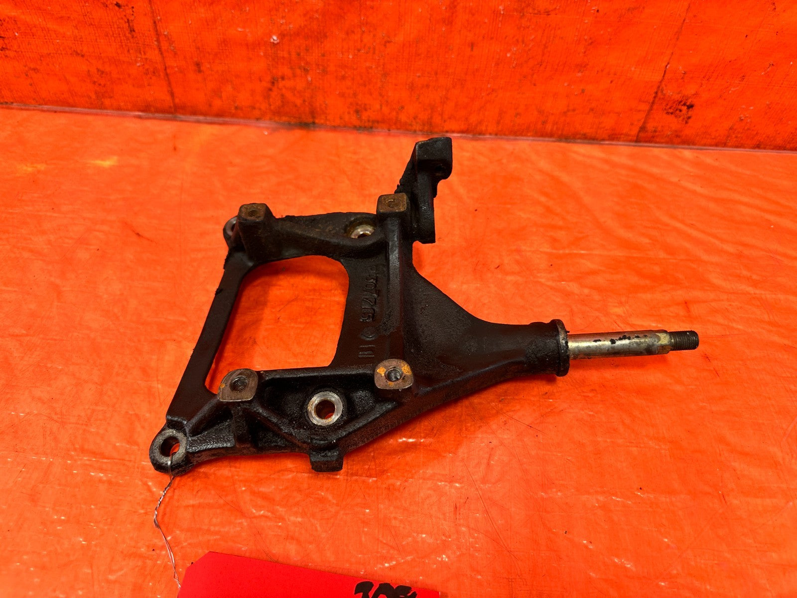 94 01 ACURA INTEGRA NON VTEC B18B1 AC COMPRESSOR BRACKET W/   OEM OE FACTORY 3091