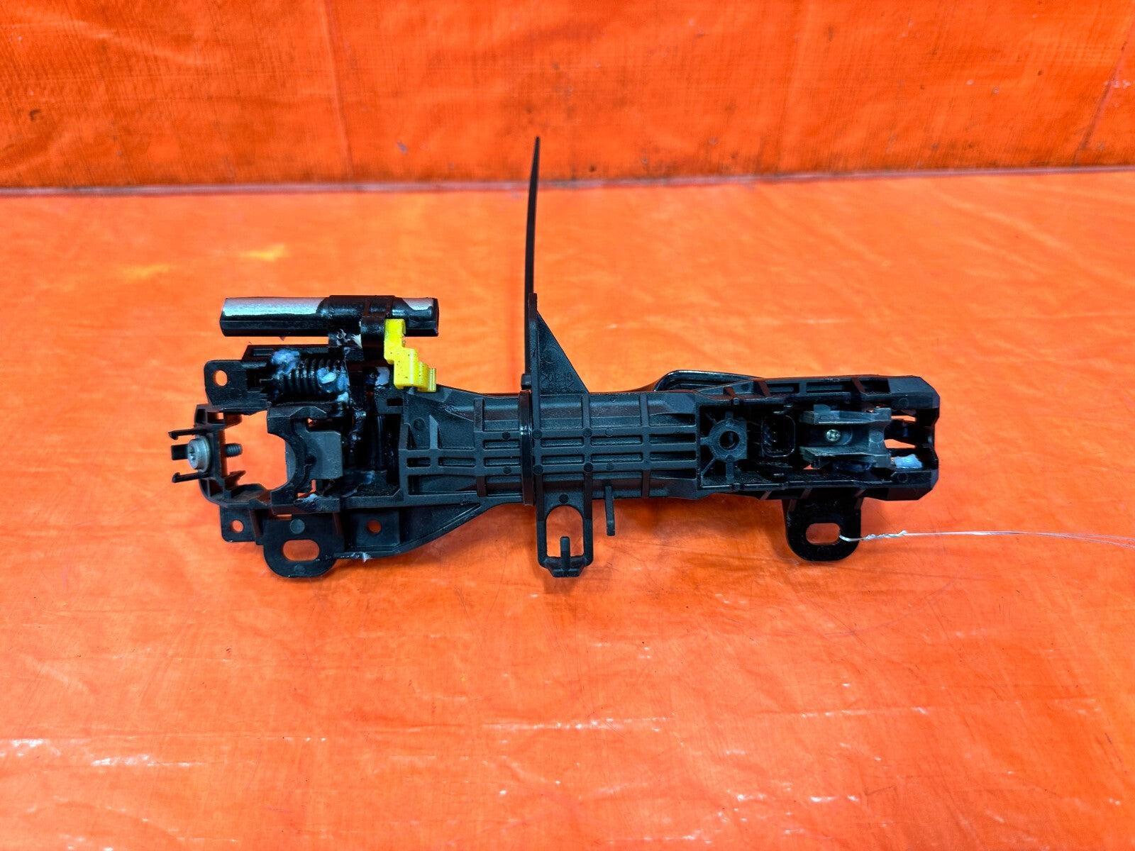13 20 SUBARU BRZ   DRIVER LEFT FRONT EXTERIOR DOOR HANDLE   OEM FACTORY #2923