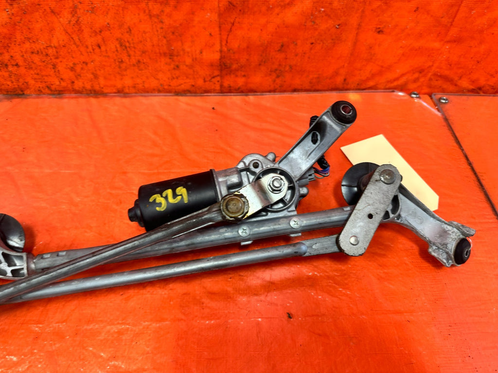 08 15 INFINITI G37 Q60 COUPE FRONT WINDSHIELD WIPER MOTOR LINKAGE OEM #32910