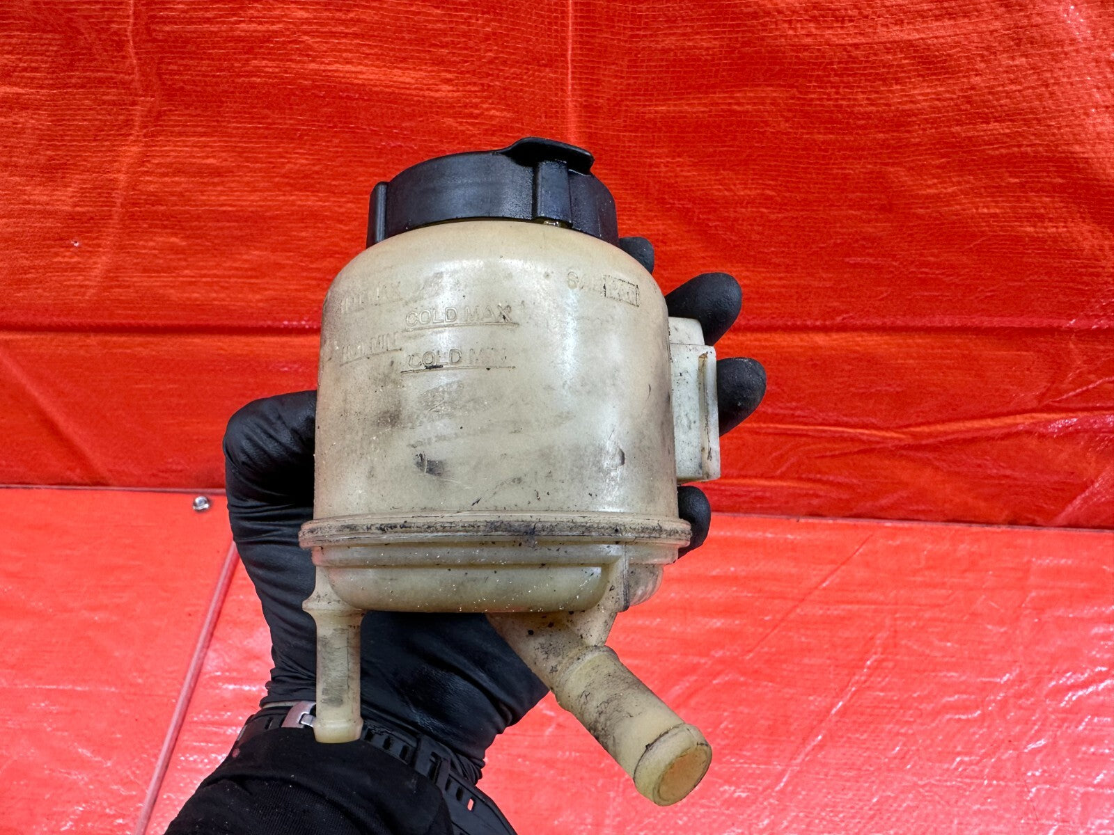08 13 INFINITI G37 COUPE 2D   POWER STEERING RESERVOIR TANK BOTTLE   OEM #1927