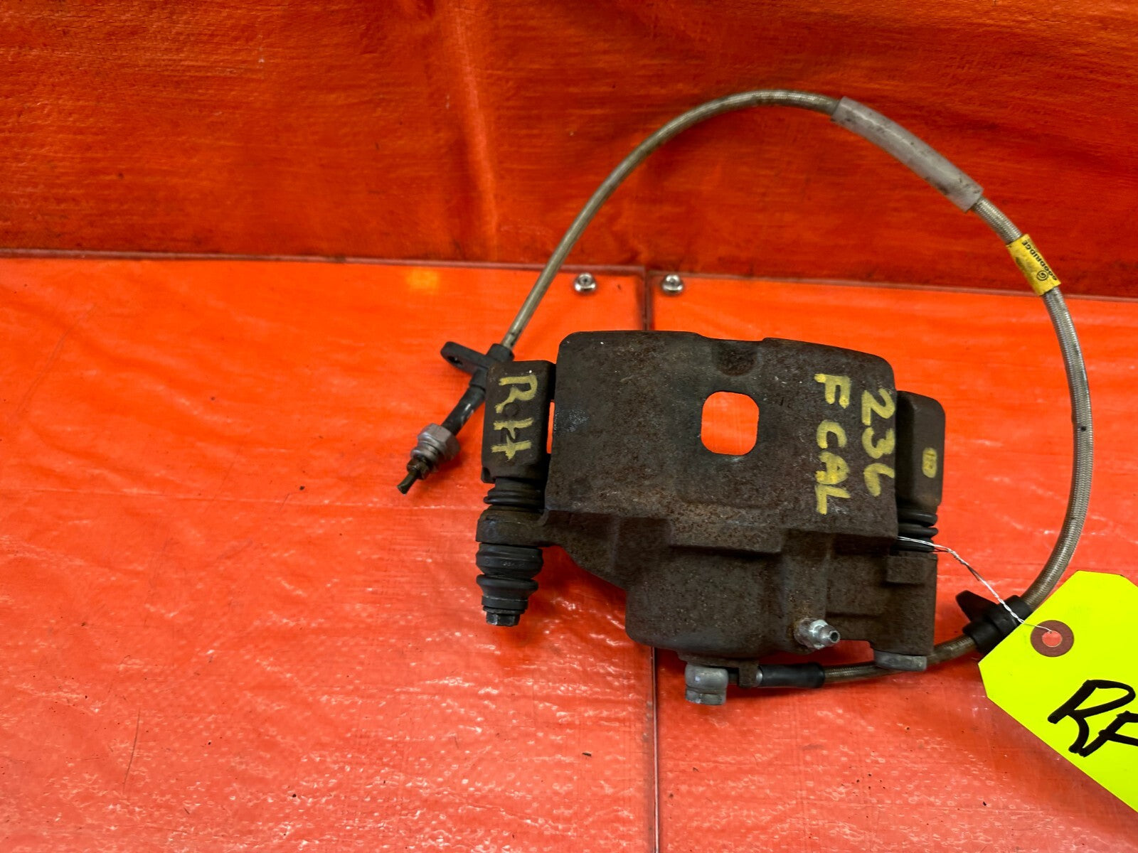 92 94 HONDA CIVIC DX LX   PASSENGER RIGHT FRONT   BRAKE CALIPER   OEM #2365