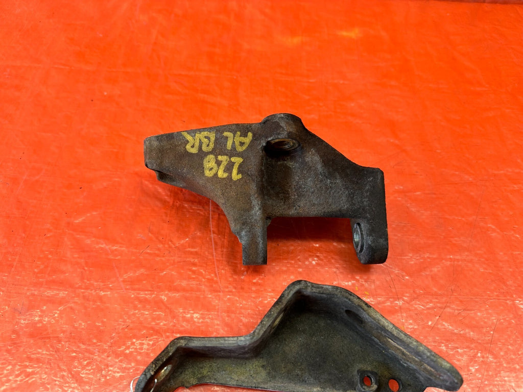 94 01 ACURA INTEGRA   ALTERNATOR MOUNTING BRACKET SET   TOP & BOTTOM   OEM #2281