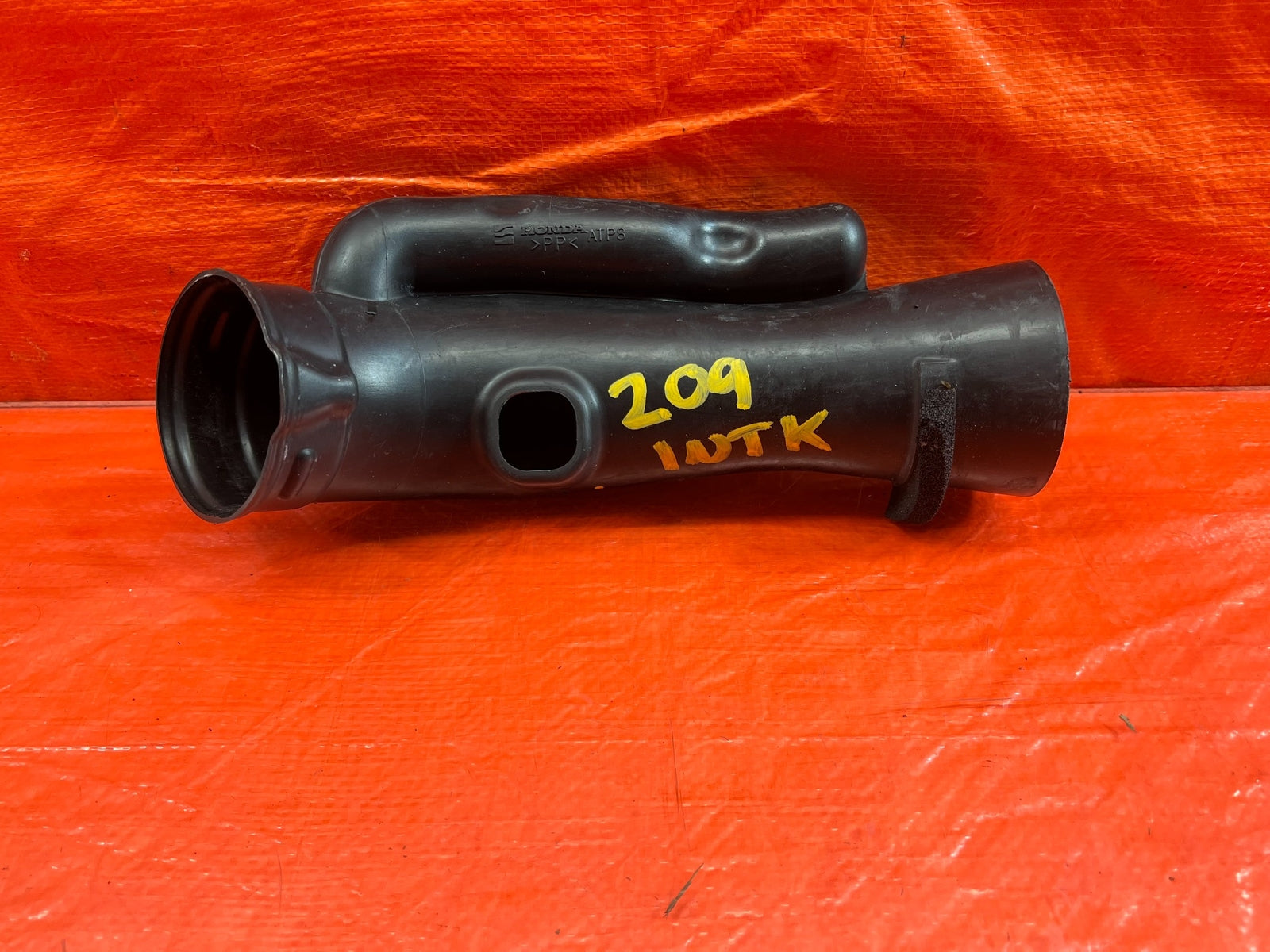 04 05 ACURA TSX   AIR INTAKE TUBE B   OEM PART # 17253 RBA 000   OEM #2090