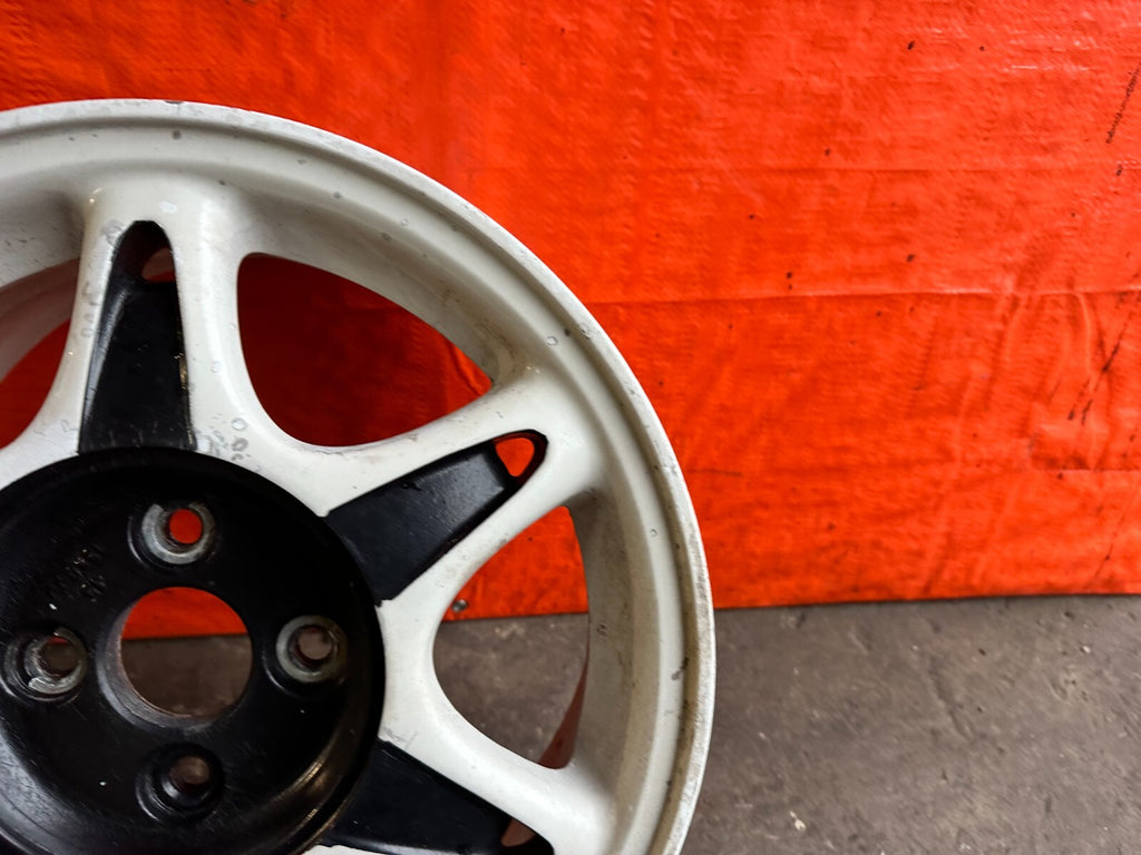 ACURA INTEGRA FACTORY WHEEL   SNOW FLAKE SNOWFLAKE    OEM OE WHEEL RIM 274 24