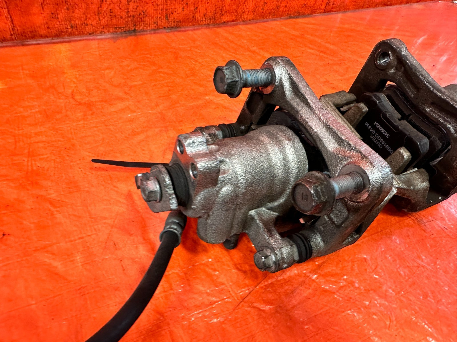 09 14 ACURA TSX   REAR BRAKE CALIPERS   LEFT RIGHT CALIPER SET   OEM FACTORY 32111