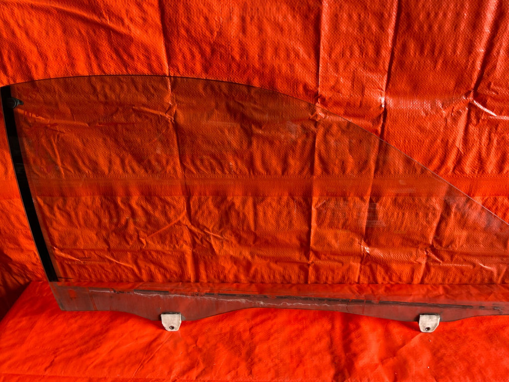 94 01 ACURA INTEGRA 2D   PASSENGER RIGHT FRONT   WINDOE GLASS   OEM OE FACTORY  6