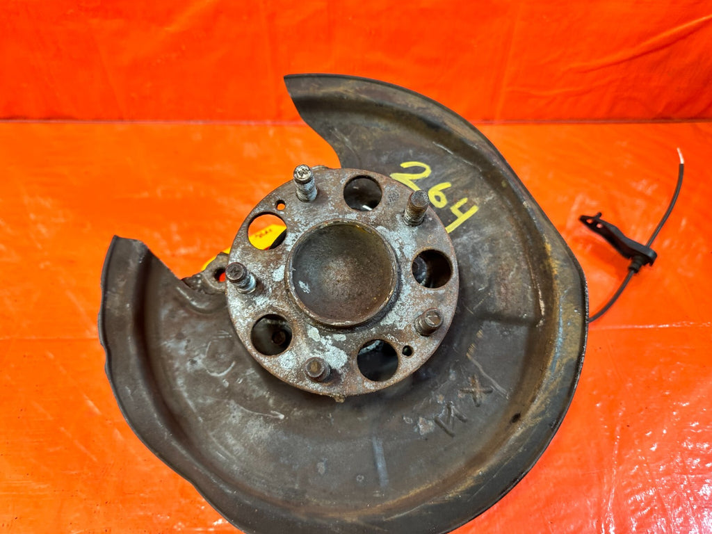 06 11 HONDA CIVIC SI   DRIVER LEFT REAR   SPINDLE KNUCKLE HUB   OEM #2645