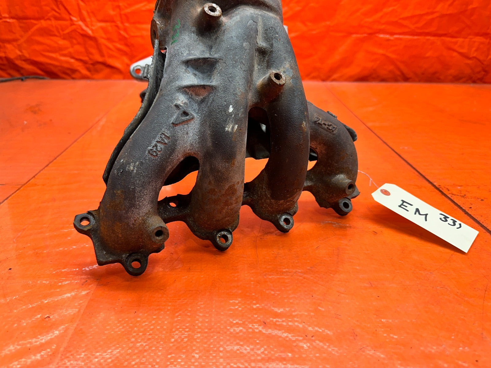 94 01 ACURA INTEGRA 1.8L B18B1 EXHAUST MANIFOLD UPPER LOWER OEM #3314