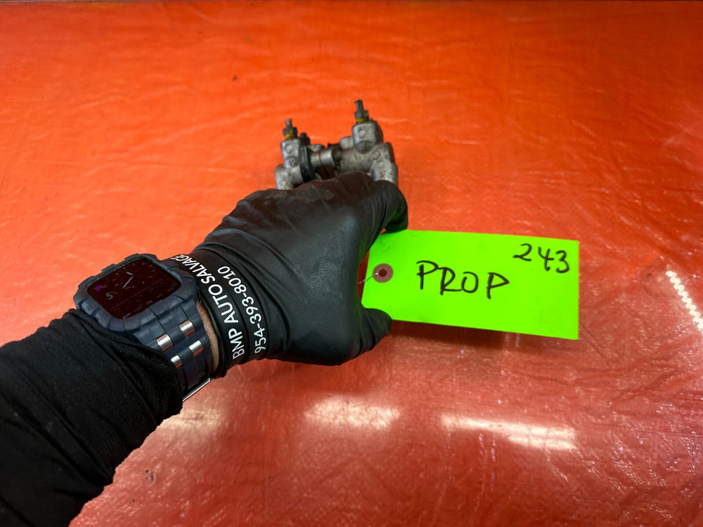 88 91 HONDA CRX DX HF   BRAKE PROPORTIONING VALVE PROP VALVE   OEM FACTORY #2431