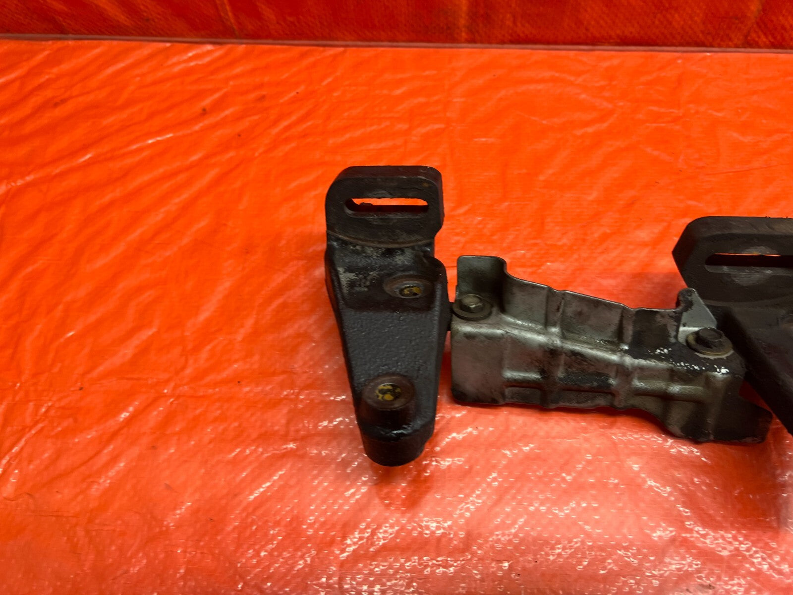 94 01 ACURA INTEGRA LS RS GS NON VTEC   POWER STEERING PUMP BRACKET SET OEM #1595