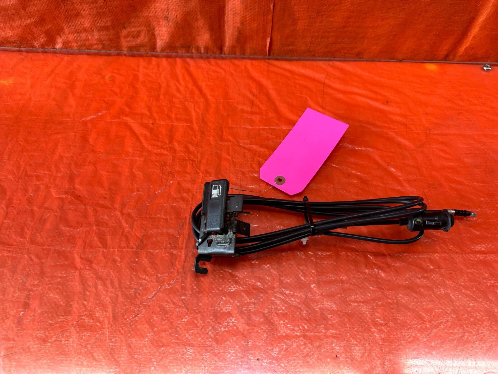 04 08 ACURA TL   GAS FUEL LID COVER RELEASE CABLE WIRE   OEM FACTORY #2345