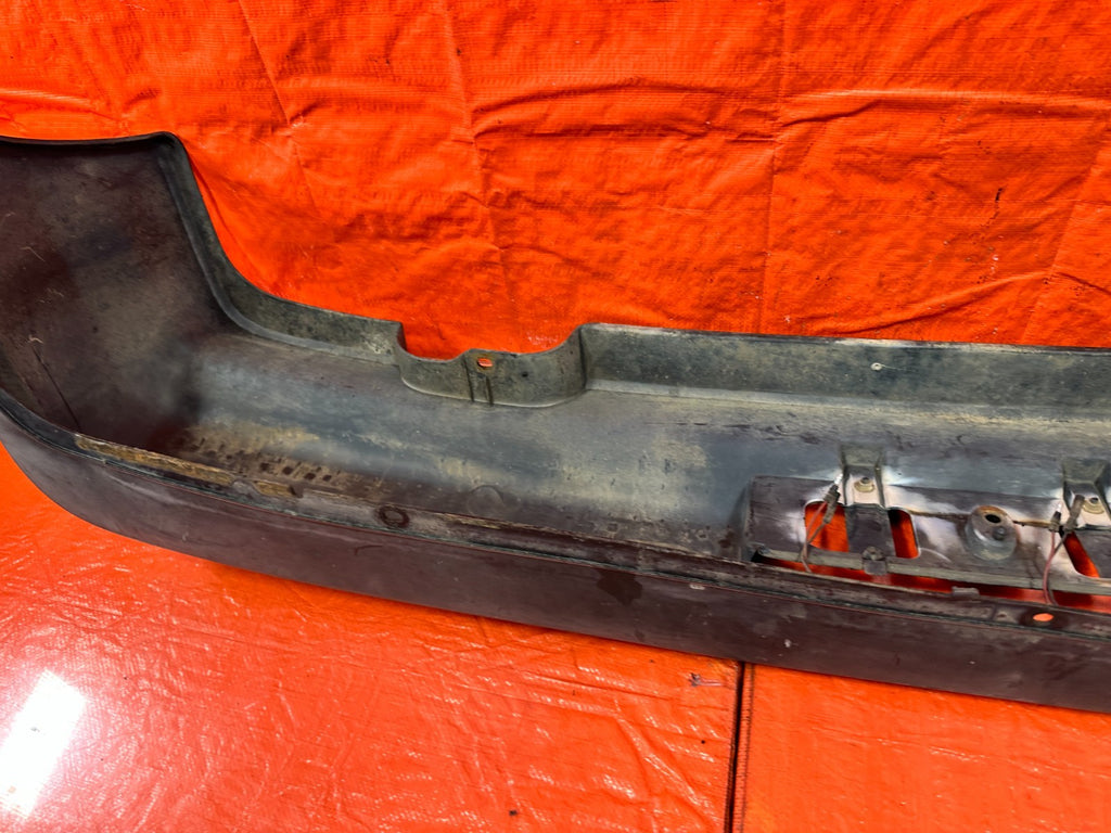 90 91 HONDA CIVIC HATCHBACK   REAR BUMPER COVER    OEM 31715