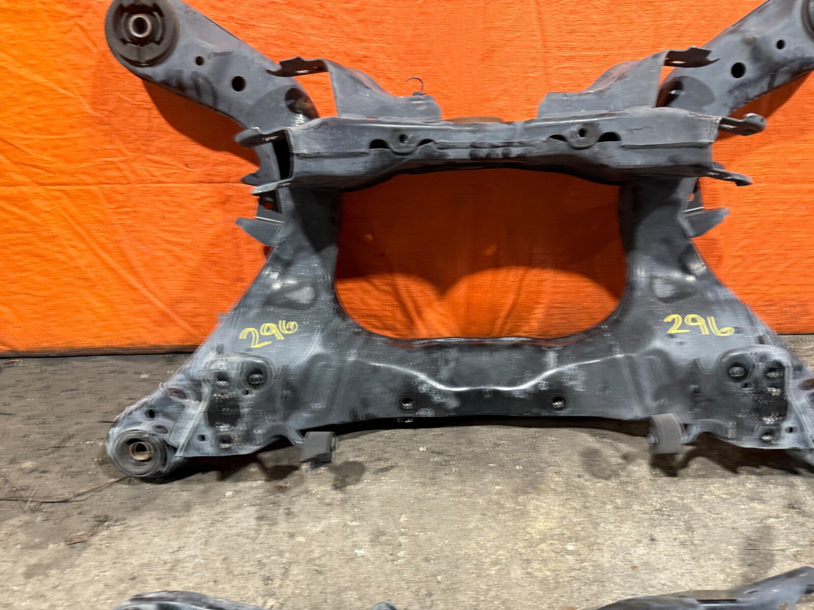 14 20 INFINITI Q50 & 16 20 Q60 REAR SUBFRAME CROSSMEMBER K FRAME W/ BRACKETS 2967