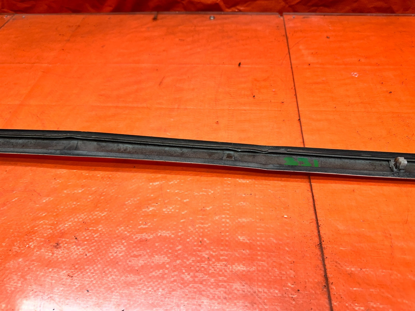 94 01 ACURA INTEGRA 2D RIGHT PASSENGER EXTERIOR DOOR MOLDING TRIM OEM #3317