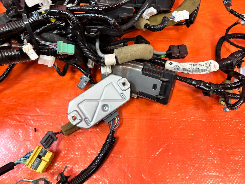 18 22 HONDA ACCORD   WIRE HARNESS   32117 TVA AJ00A   OEM #32416
