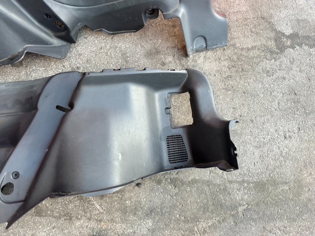 96 00 HONDA CIVIC   HATCHBACK   REAR QUARTER PANEL PLASTIC TRIMS OEM #28712