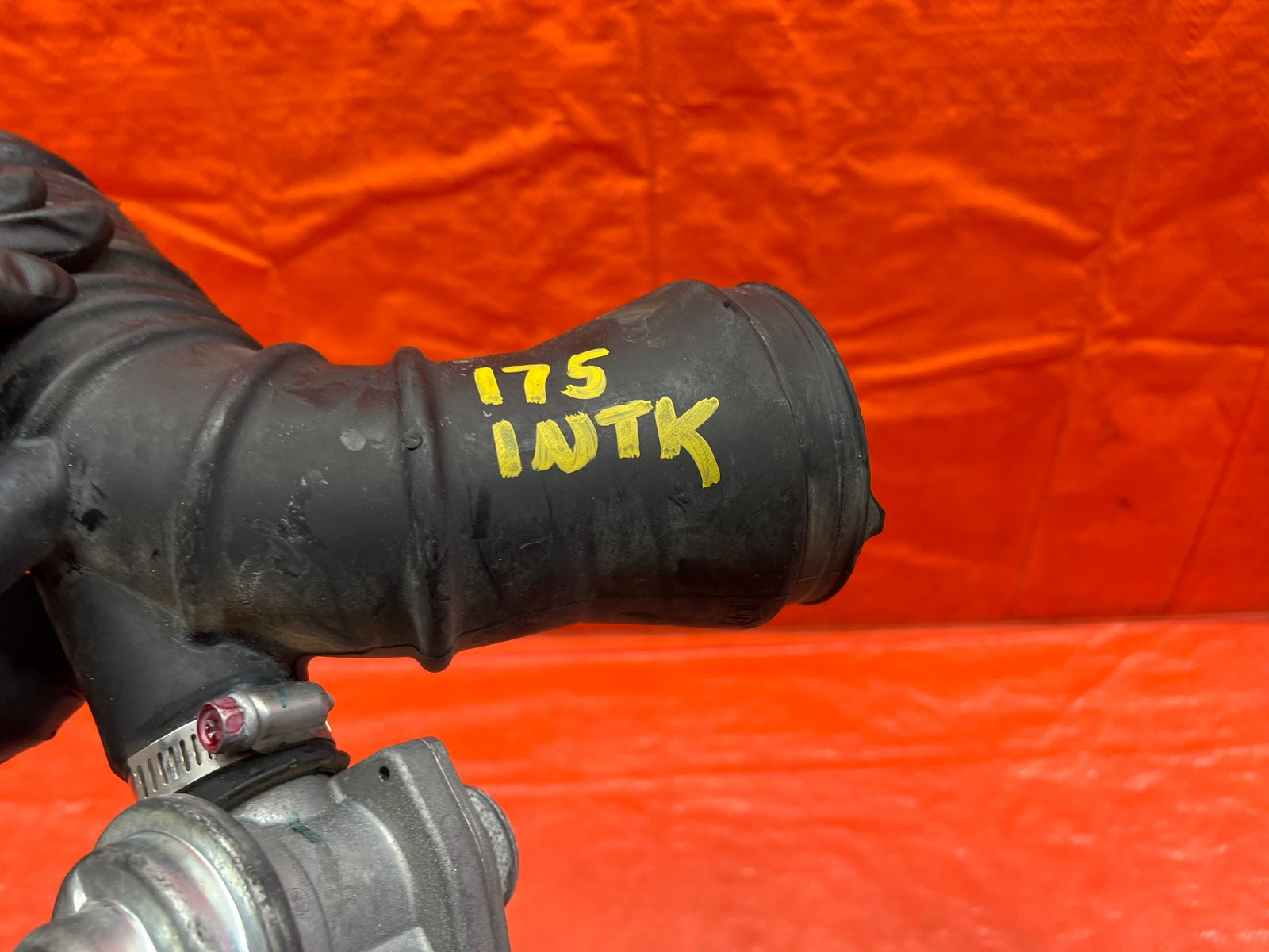 08 15 LANCER EVOLUTION X EVO 10   AIR INTAKE ARM W/ BLOW OFF VALVE   OEM #1751