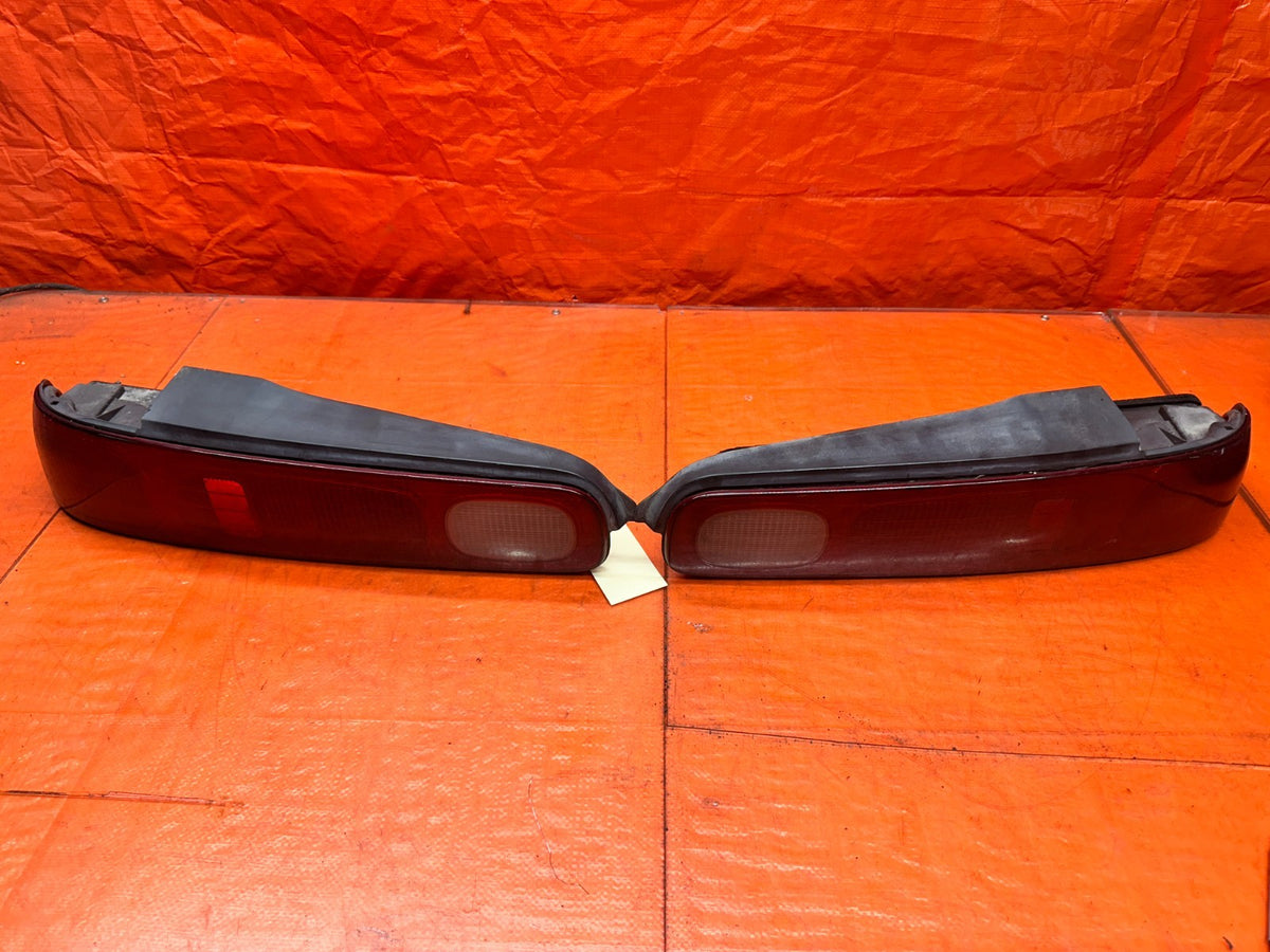98-01 ACURA INTEGRA 2D COUPE ALL RED REAR TAIL LIGHTS LAMPS PAIR OEM #3490