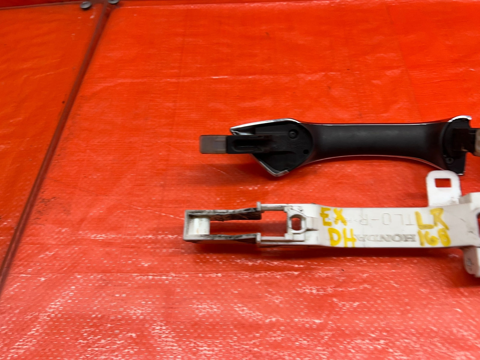 09 14 ACURA TSX   DRIVER LEFT REAR   EXTERIOR DOOR HANDLE   OEM FACTORY #16812