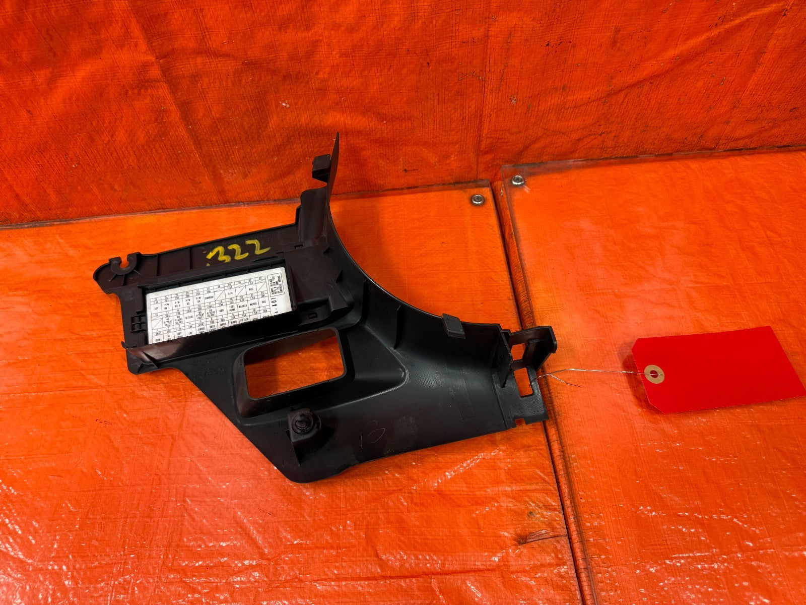 04 08 ACURA TSX   KICK PANEL   DRIVER LEFT SIDE   BLACK COLOR   OEM 3228