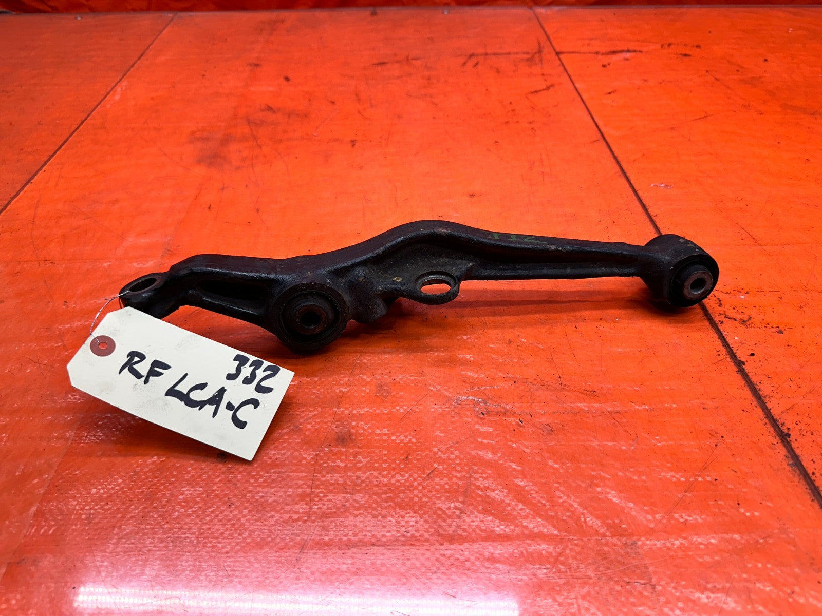 92 96 HONDA PRELUDE RIGHT FRONT LOWER CONTROL ARM OEM #3324