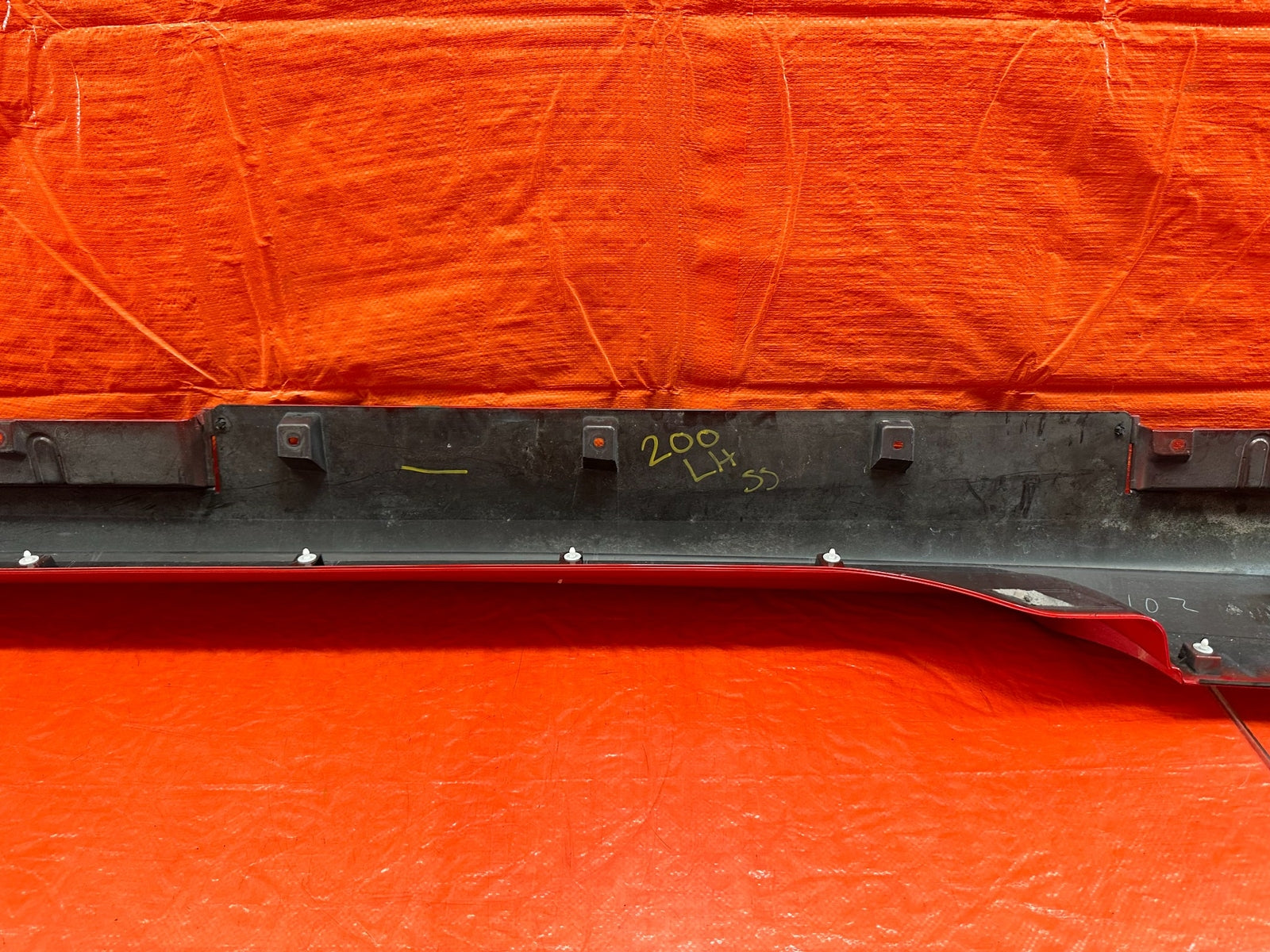 17 20 INFINITI Q60   SIDE SKIRT ROCKER MOLDING TRIM DRIVER LEFT SIDE   OEM #20015