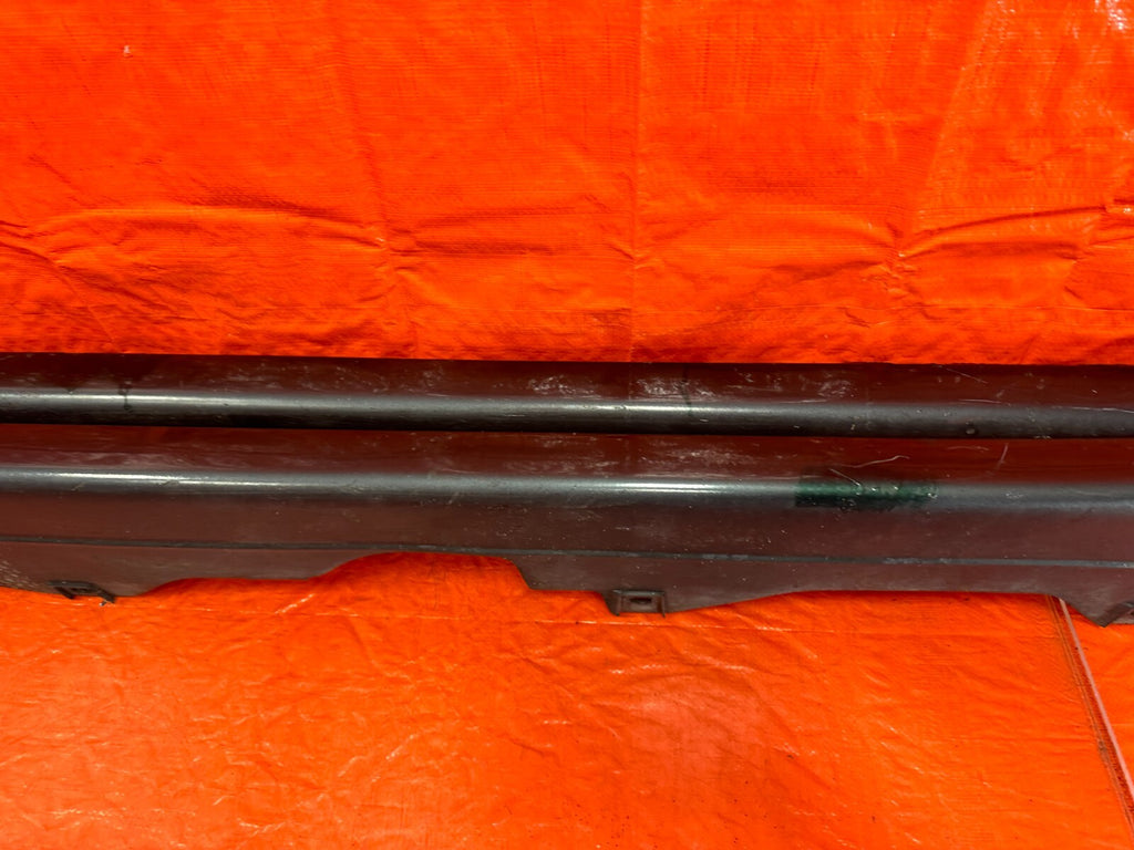 97 01 HONDA PRELUDE BASE   SIDE SKIRT ROCKER MOLDING TRIM RIGHT LEFT OEM  OE 2598
