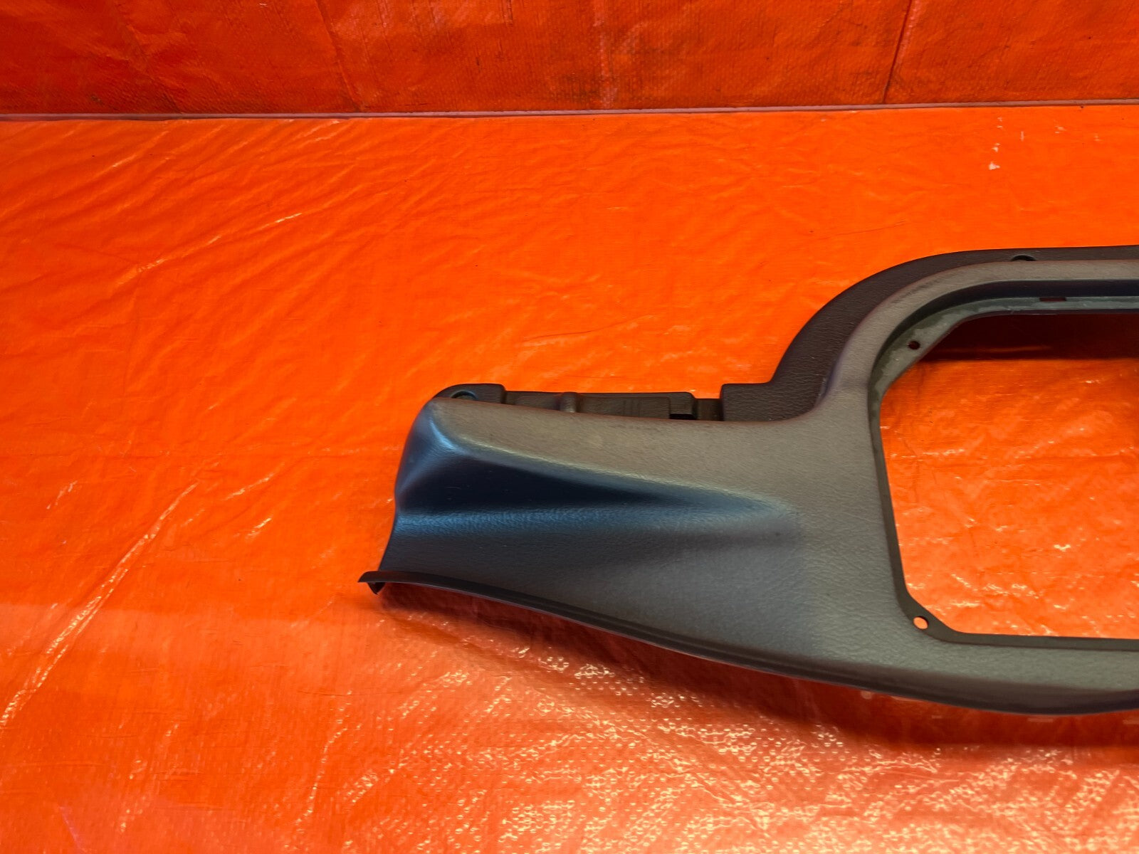 90 93 ACURA INTEGRA 2D RS PASSENGER RIGHT CARGO COVER TRIM BRACKET BLUE OEM #1546