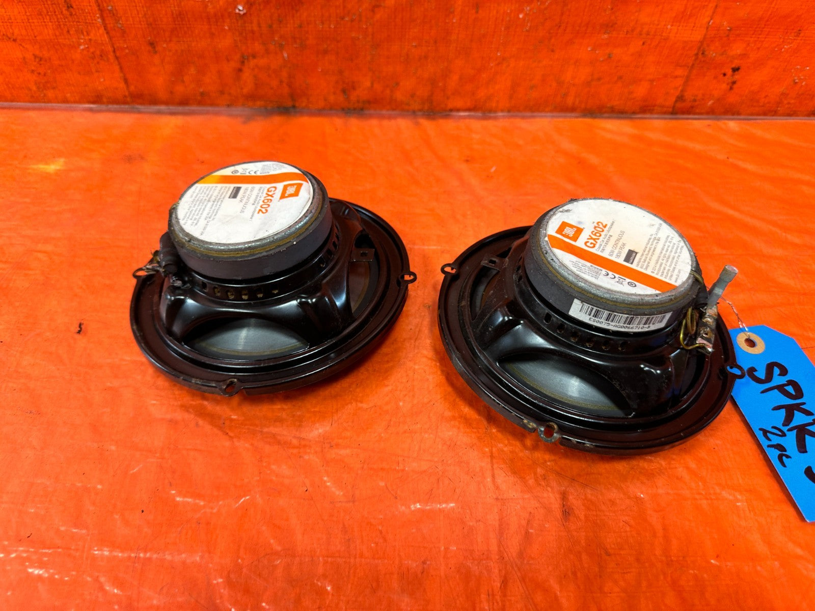 JBL GX602   LEFT AND RIGHT   SPEAKERS 3086