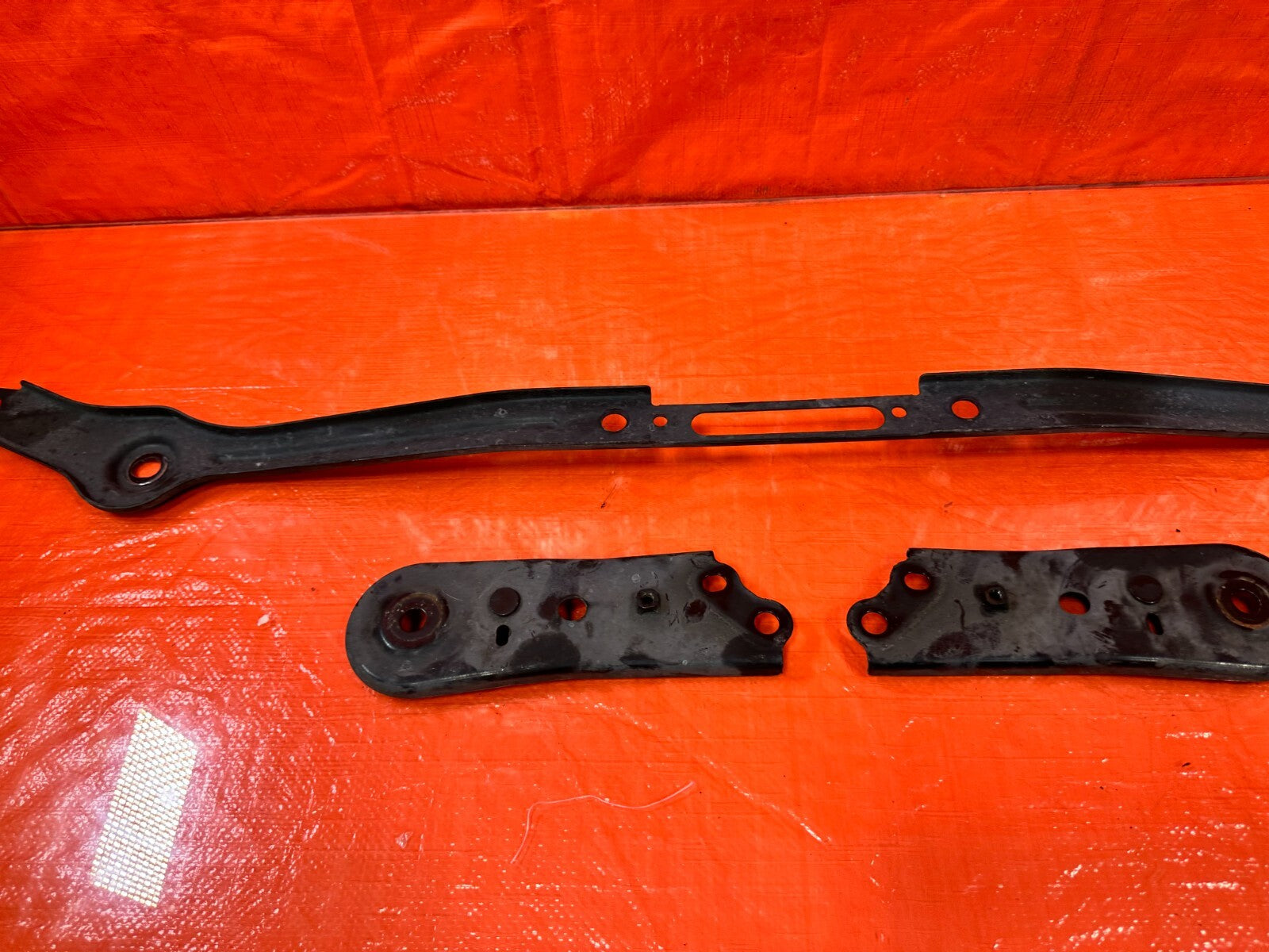 15 21 SUBARU WRX & STI   REAR SUBFRAME SUB FRAME BRACKET BRACE   OEM #2668