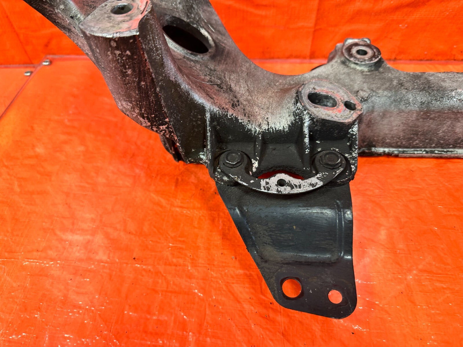 92 00 LEXUS SC300   FRONT SUB FRAME CROSS MEMBER ENGINE CRADLE   ALUMINUM #27611