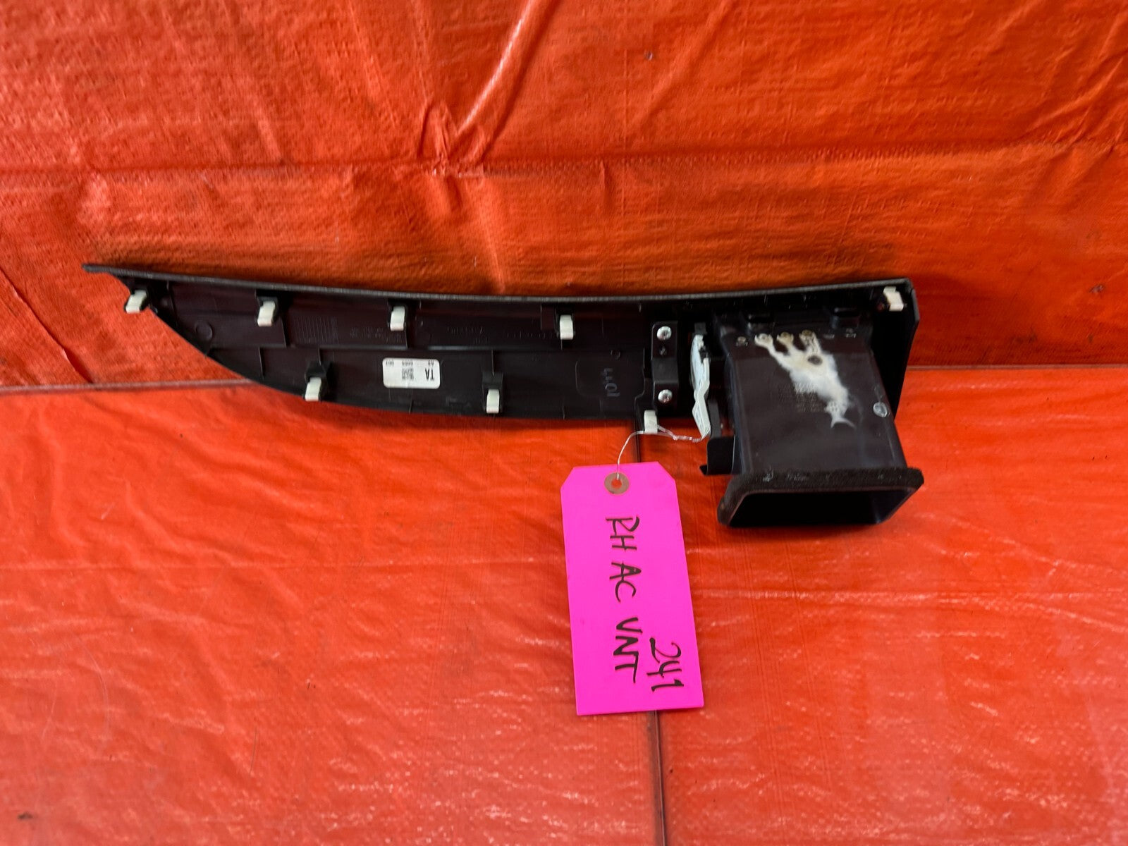 13 15 HONDA ACCORD SEDAN EX EXL PASSENGER RIGHT AC AIR CONDITIONING VENT OEM 24111