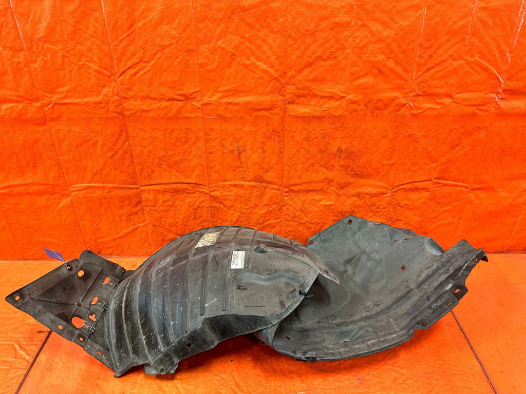 08 15 INFINITI G37 Q60 COUPE CONV RIGHT PASSENGER FRONT FENDER SPLASH LINER #3290