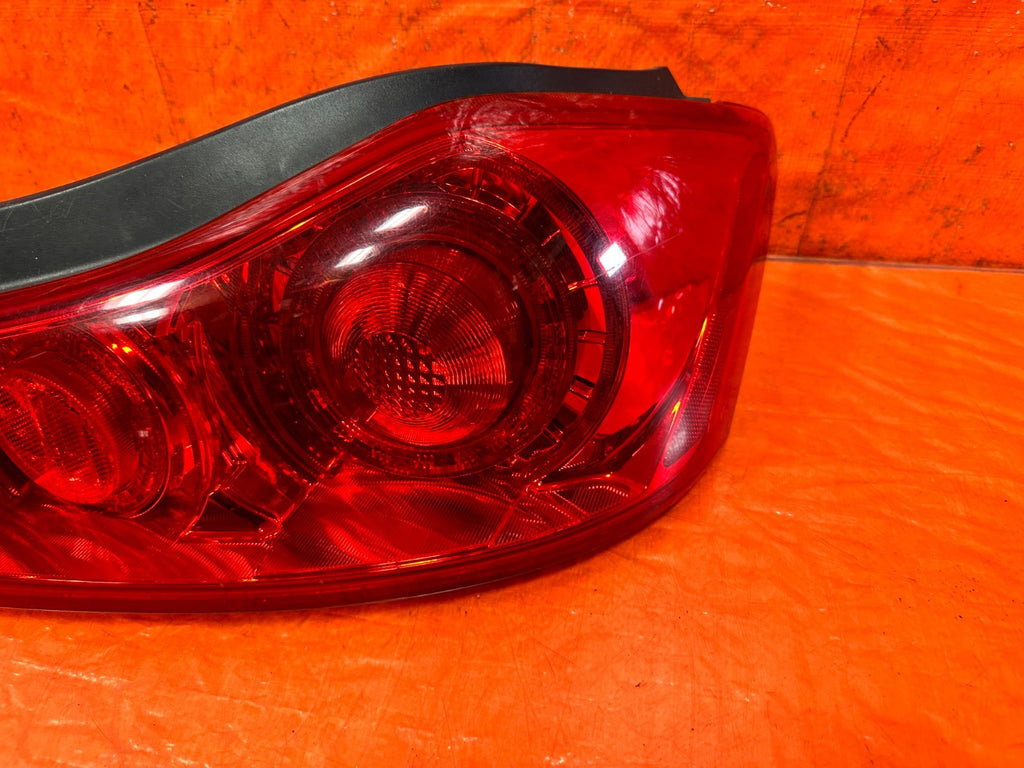 11 15 INFINITI G37 CONVERTIBLE   PASSENGER RIGHT TAIL LIGHT TAIL LAMP   OEM 3294