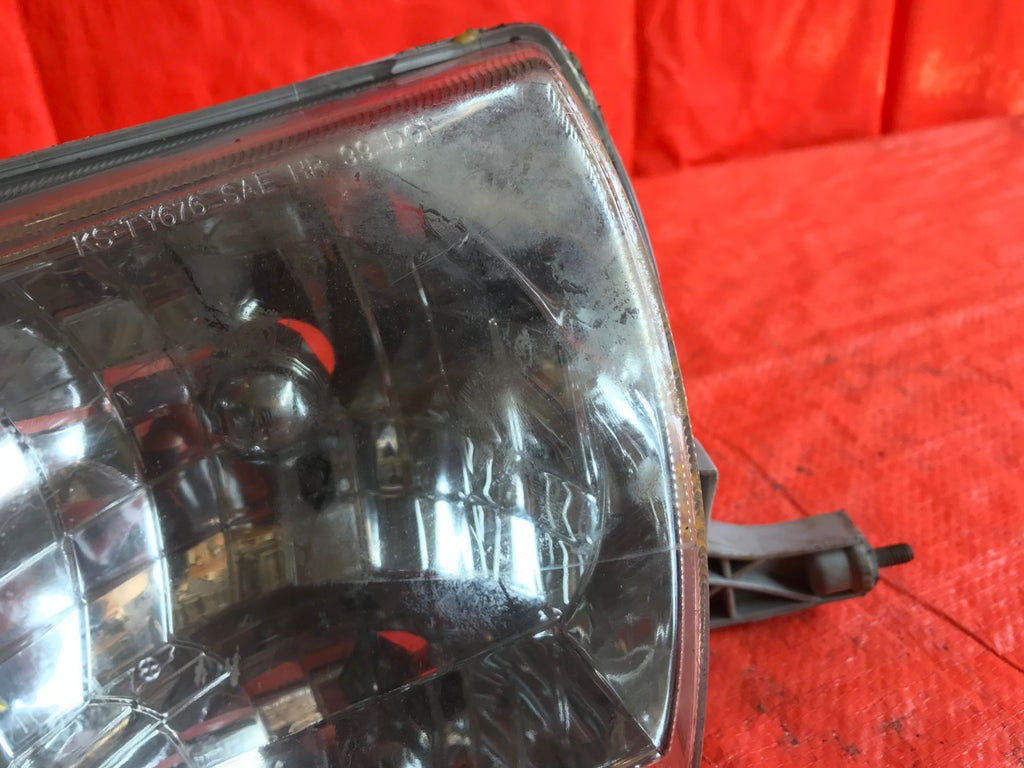 OEM 2001 01 TOYOTA COROLLA DRIVER LEFT HEADLIGHT HEADLAMP L LH1