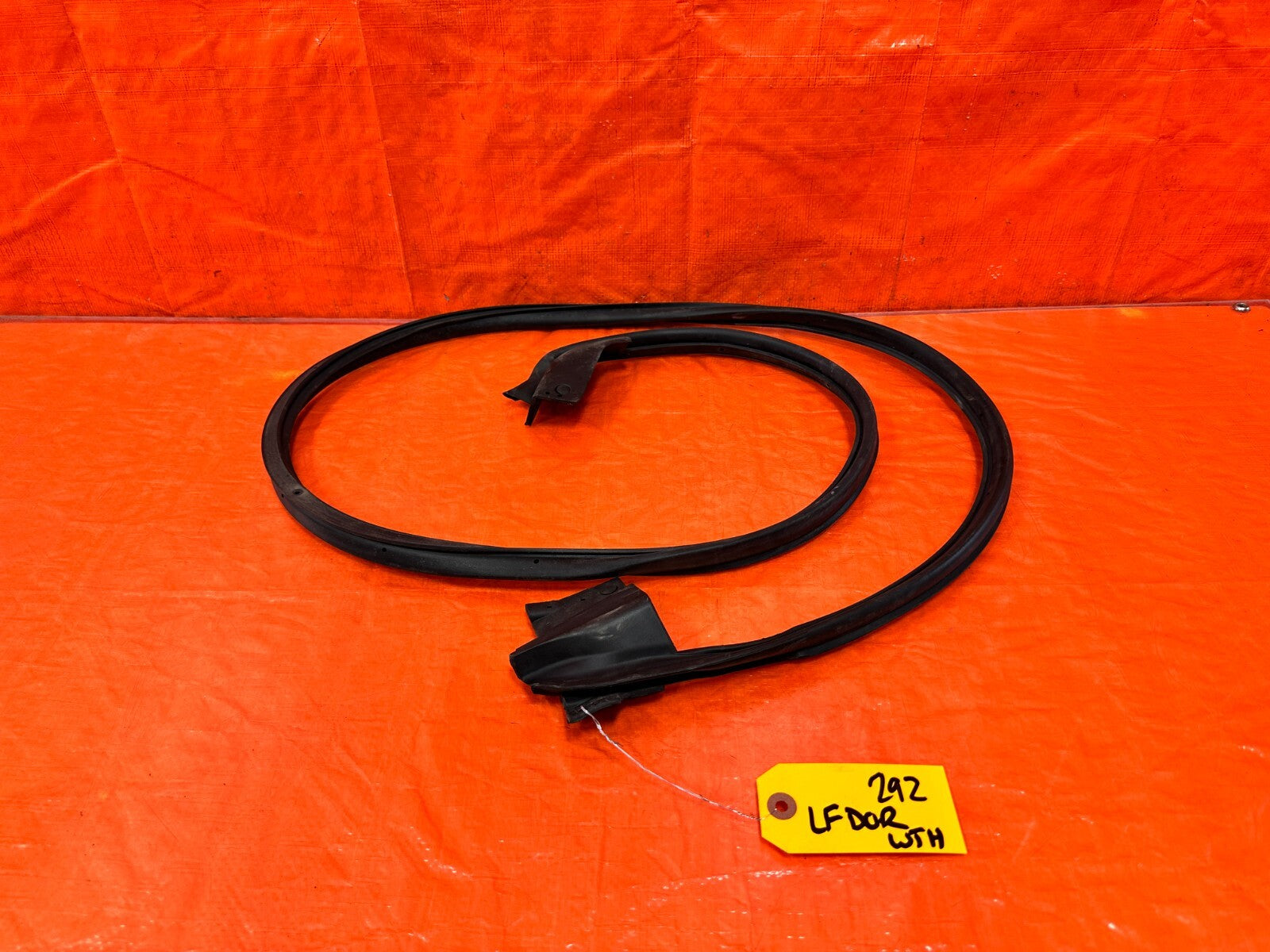 13 20 SUBARU BRZ   DRIVER LEFT DLOWER DOOR WEATHER STRIP RUBBER SEAL   OEM #2920